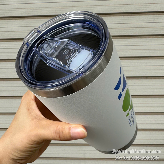 Ly Giữ Nhiệt Dung Tích 590ml màu trắng